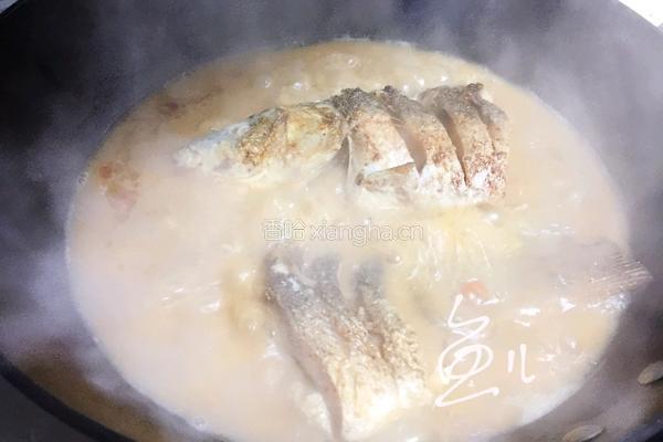 鲤鱼炖粉条的做法图解17