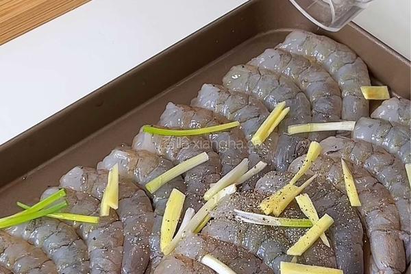 椒盐大虾的做法图解2