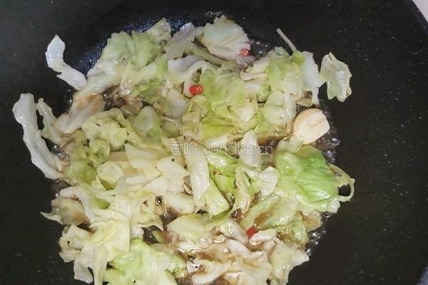 酸辣手撕包菜的做法图解7