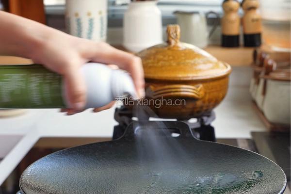 黑松露蒜香牛仔骨的做法图解1