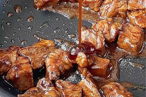 黑松露牛肉乌冬面的做法图解5