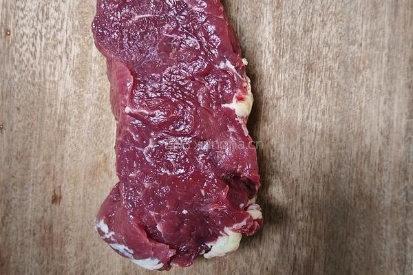0添加牛肉松的做法图解1