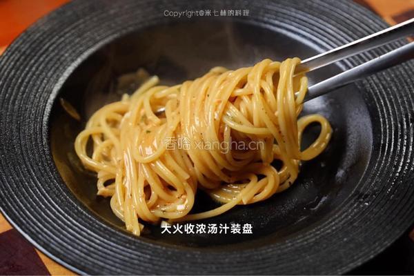 番茄虾仁意面的做法图解7