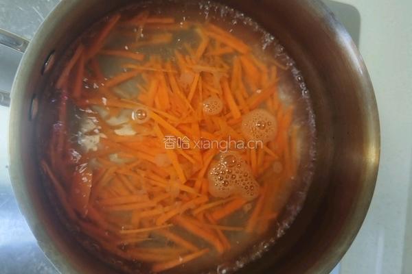 京酱肉丝卷的做法图解4