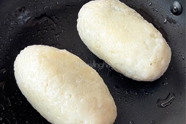 脆皮米饭热狗肠的做法图解6