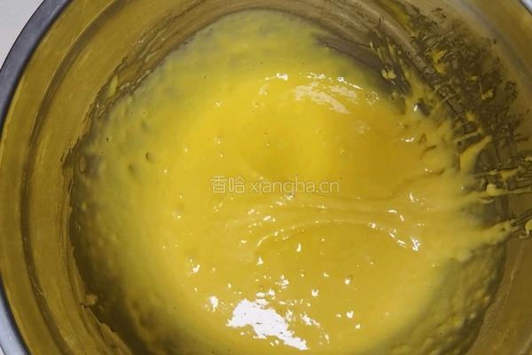 戚风蛋糕(8寸一个或者6寸两个)的做法图解12