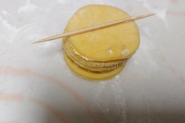 奶香南瓜灯笼小馒头的做法图解10