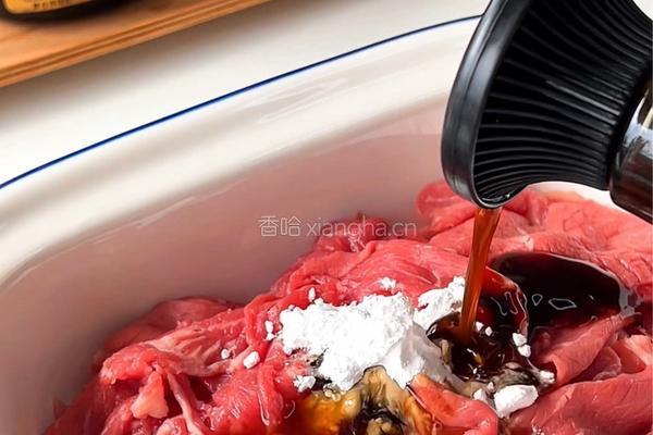 香菜拌牛肉的做法图解1