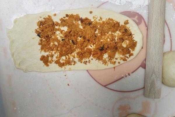 芝士培根肉松卷的做法图解9