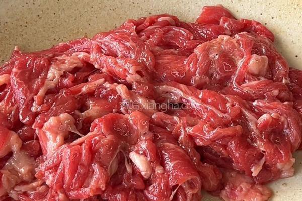 海带牛肉汤的做法图解3