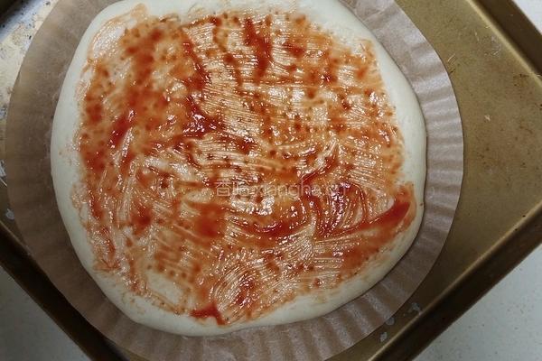 芝士培根披萨的做法图解9