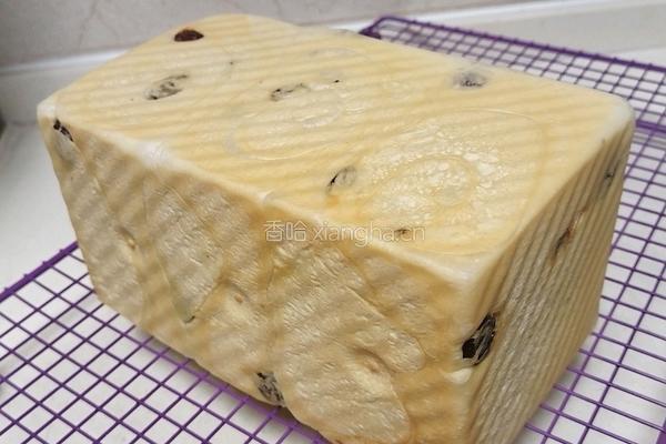 鲜奶提子吐司(2个450g吐司)牛奶液种的做法图解21