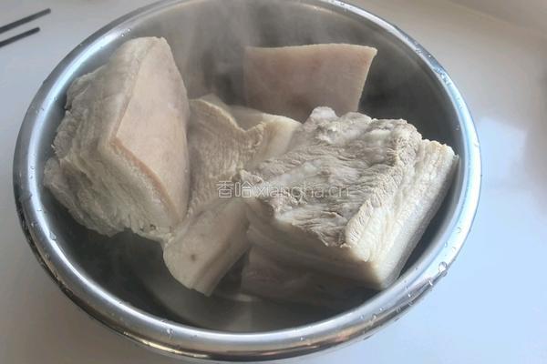 家常版梅菜扣肉的做法图解2