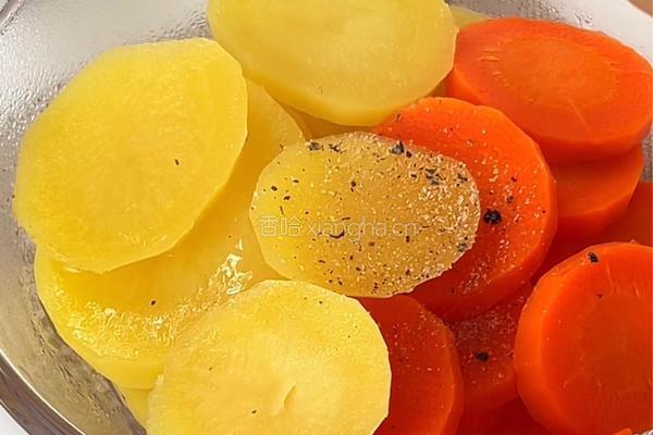黑松露土豆泥鲜虾沙拉的做法图解4