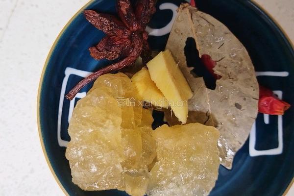 红烧肉（不放油不焯水)的做法图解2