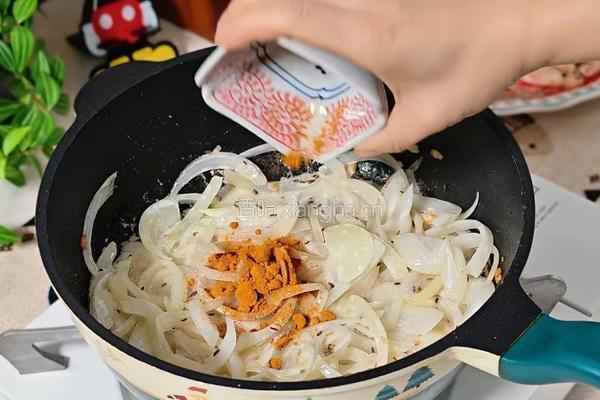 加拿大北极虾菠菜咖喱的做法图解5