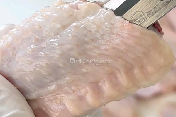 鸡翅包虾滑的做法图解1