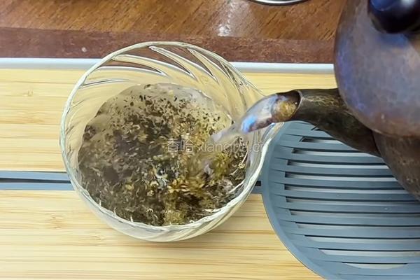 茶香酒酿加拿大北极虾的做法图解2