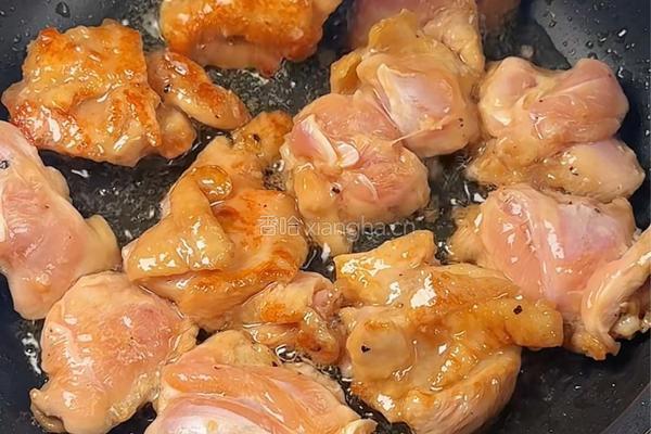滑蛋鸡腿饭的做法图解4