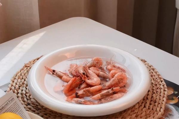百香果酸辣柠檬加拿大北极虾生虾的做法图解3