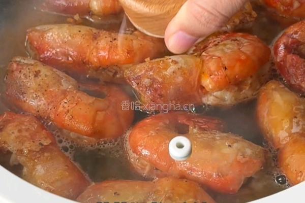 黑松露蒜香黄油罗氏虾的做法图解8