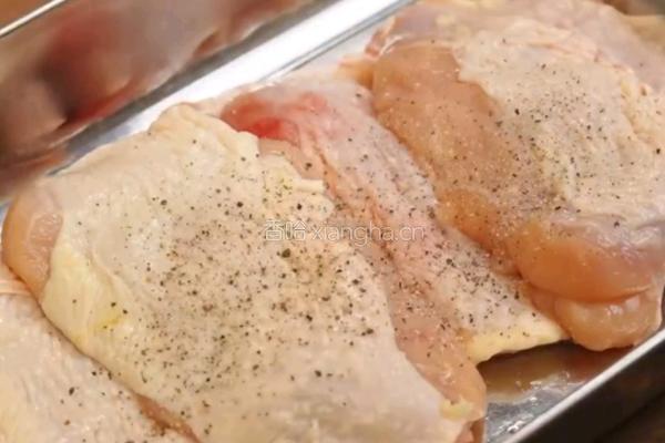 黑松露菌菇鸡肉煲的做法图解1