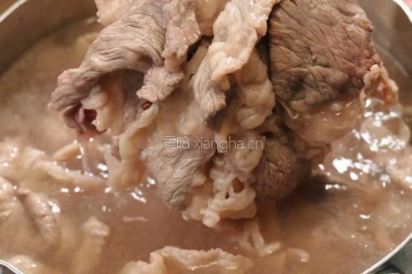 土豆泥肥牛烩饭的做法图解2