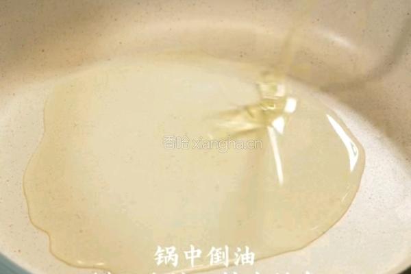 板栗炖排骨的做法图解3