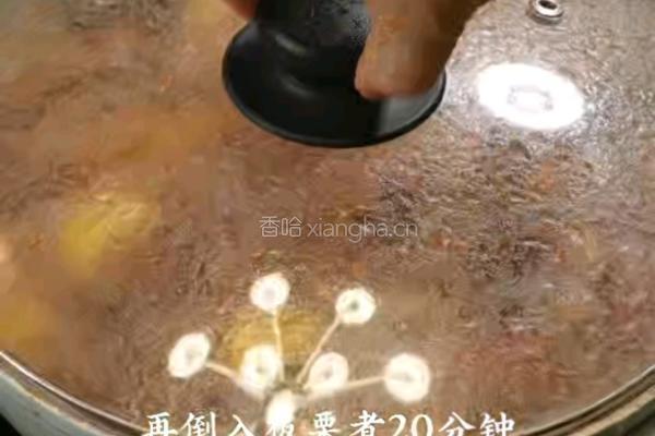 板栗炖排骨的做法图解7