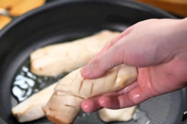 黑松露松子杏鲍菇的做法图解4