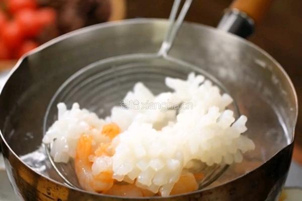 黑松露冬阴功炒饭的做法图解1