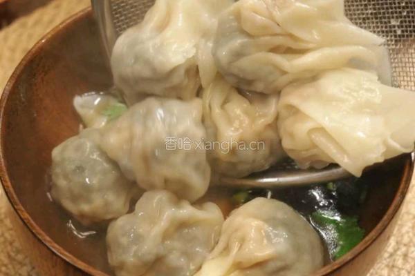 皮蛋鲜肉馄饨的做法图解7