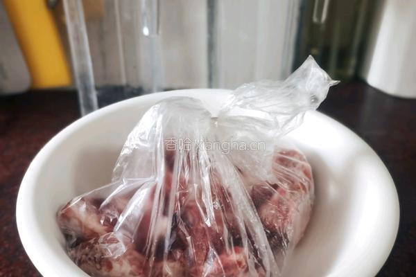 山药蒸排骨（微波炉篇）的做法图解1