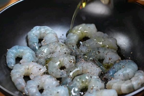 西葫芦虾仁蛋饼的做法图解5