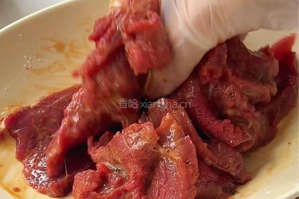 葱烧牛肉的做法图解2