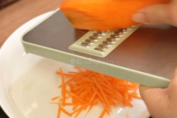 黑松露牛油果虾仁烘蛋的做法图解2