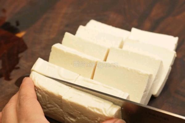 豆腐虾仁蒸蛋的做法图解4