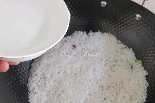 蚕豆焖饭(春饭)的做法图解6