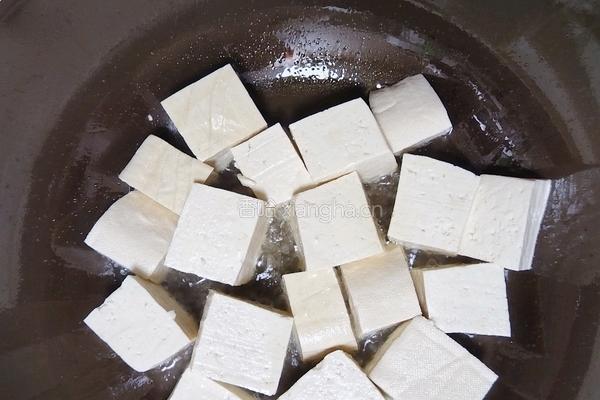 葱烧豆腐的做法图解4