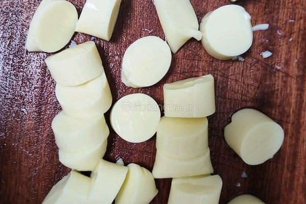 茄汁玉子豆腐的做法图解1
