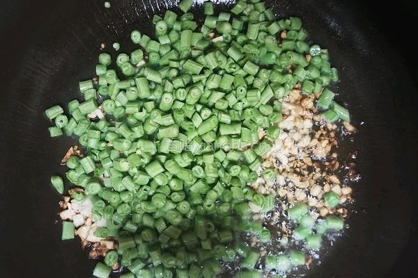 肉沫豇豆的做法图解14