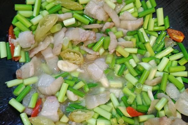 蒜苔炒五花肉的做法图解6