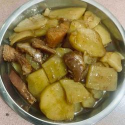 叉烧焖土豆片的做法[图]