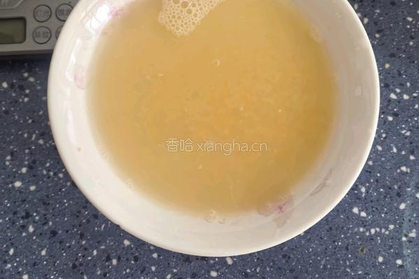 小米发面饼的做法图解1
