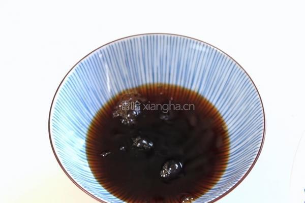 加拿大北极虾菌菇炊饭的做法图解5