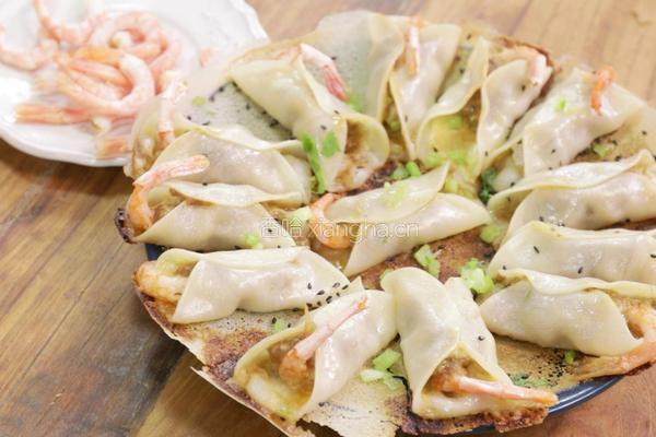 加拿大北极虾芝士煎饺