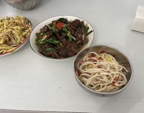 值班晚饭[图]