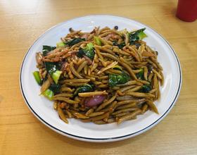 炒莜面鱼鱼和银耳汤[图]