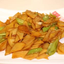 尖椒土豆片的做法[图]