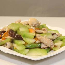 香菇冬瓜炒鸡片的做法[图]